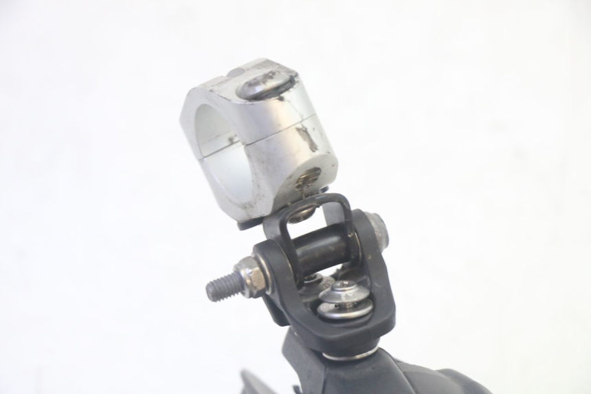 photo de LUZ PILOTO BMW R GS 1250 (2021 - 2024) - Estado de la superficie y material