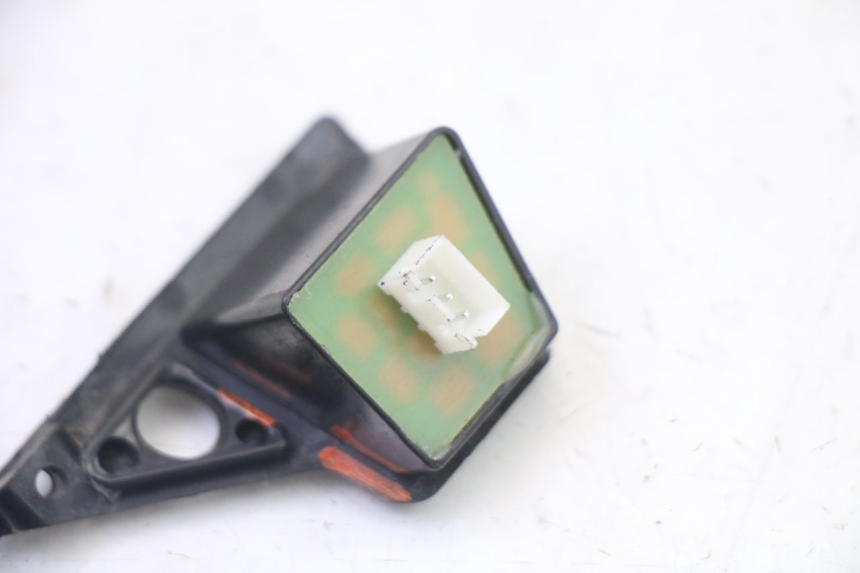 photo de LUZ PILOTO HERO S10 1 - Otra perspectiva