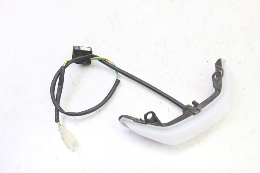 photo de LUZ PILOTO PEUGEOT STREETZONE I NAKED 2T 50 (2018 - 2020) - Vista principal