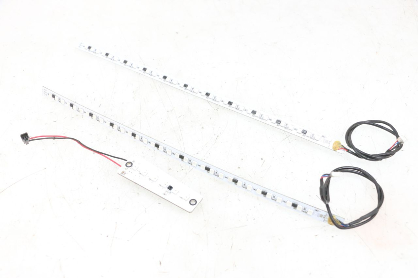 photo de LUZ PILOTO DUALTRON VICTOR LIMITED 1 - Vista principal