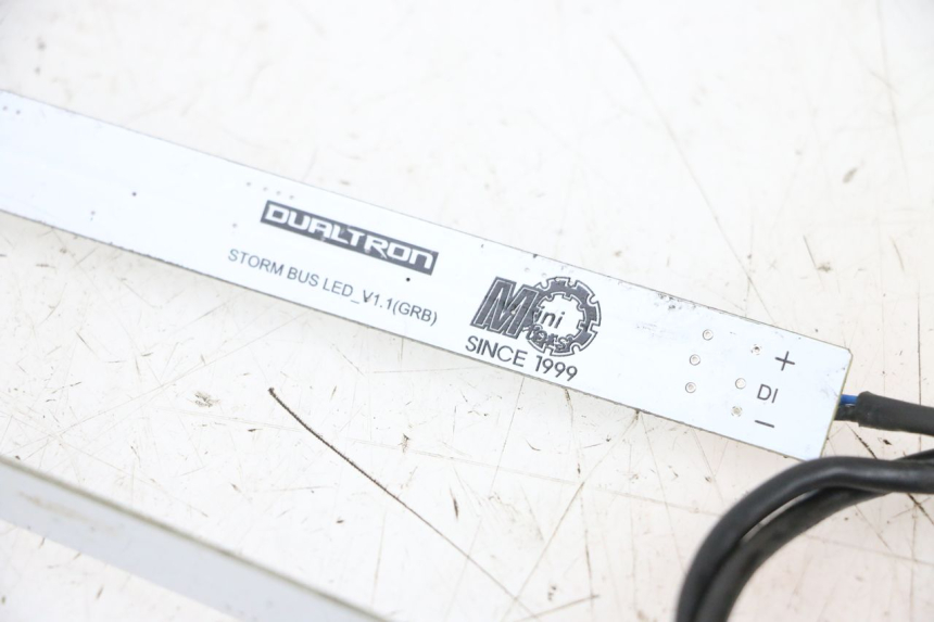 photo de LUZ PILOTO DUALTRON VICTOR LIMITED 1 - Otra perspectiva