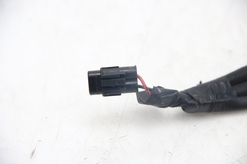 photo de LUZ DE POSICIÓN KAWASAKI Z ABS 1000 (2014 - 2020) - Detalles de los puntos de fijación