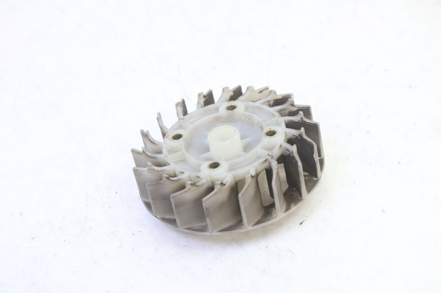 photo de VENTILADOR KYMCO AGILITY NAKED RENOUVO 2T 50 (2011 - 2018) - Vista principal