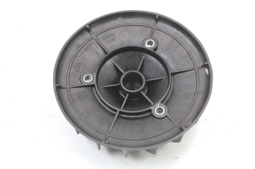 photo de VENTILADOR APRILIA SR MOTARD 50 (2012 - 2018) - Zoom estado de uso