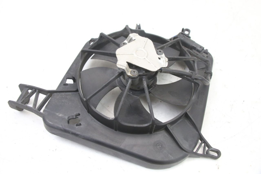 photo de VENTILADOR BMW S RR ABS S1000RR 1000 (2015 - 2018) - Otra perspectiva
