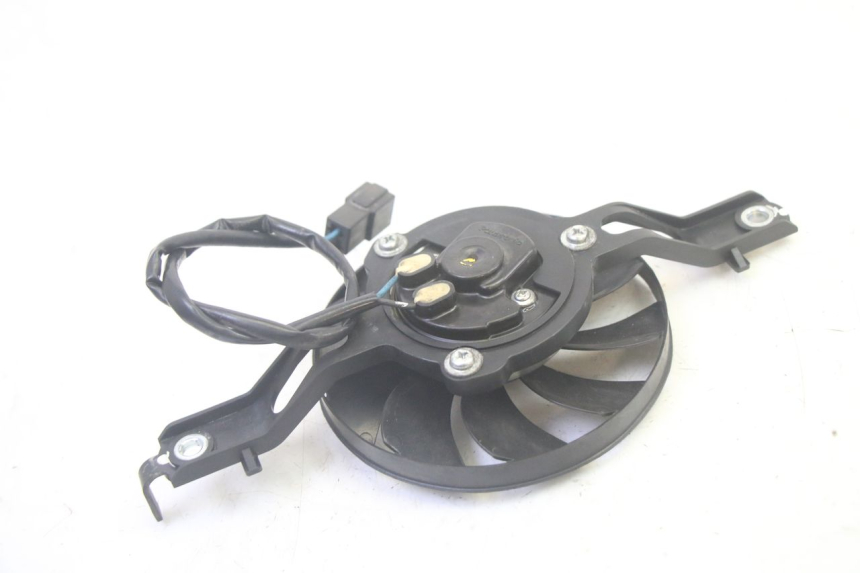 photo de VENTILADOR SUZUKI BURGMAN 125 (2007 - 2014) - Otra perspectiva