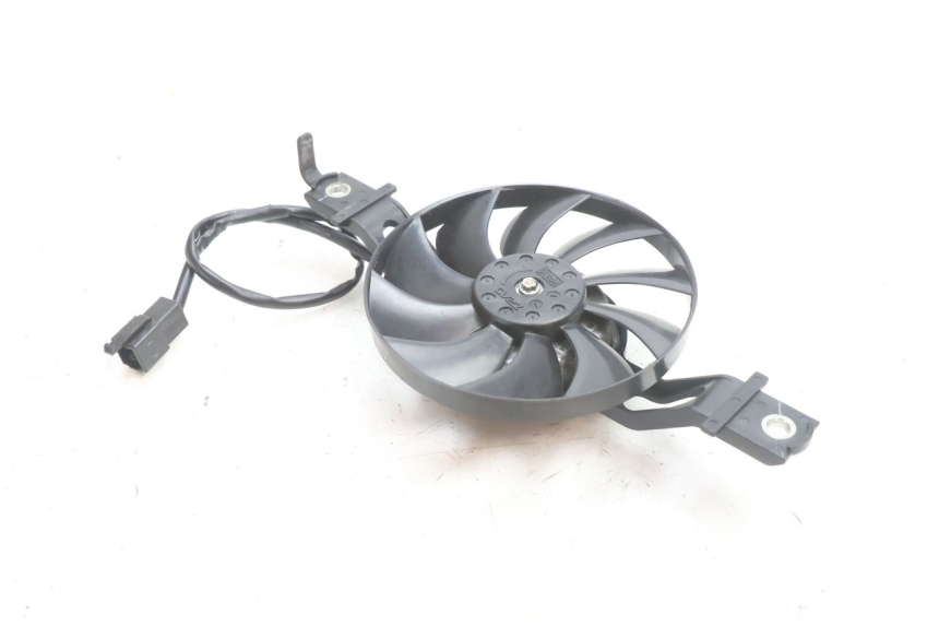 photo de VENTILADOR SUZUKI BURGMAN 125 (2007 - 2014) - Otra perspectiva