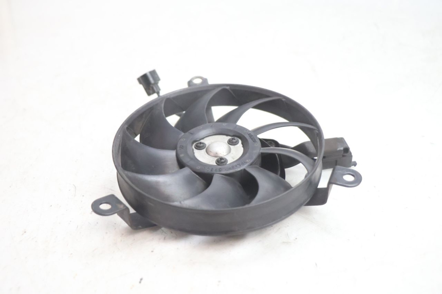 photo de VENTILADOR SUZUKI BURGMAN EXECUTIVE ABS 650 (2006 - 2012) - Zoom estado de uso