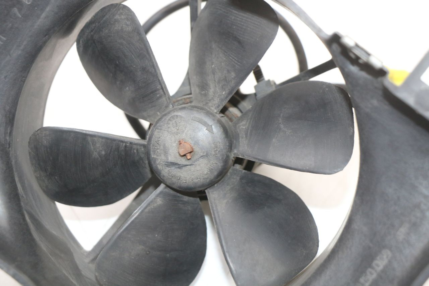 photo de VENTILADOR BMW C1 125 (2000 - 2003) - Zoom estado de uso