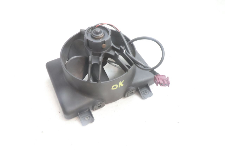 photo de VENTILADOR BMW C1 125 (2000 - 2003) - Otra perspectiva