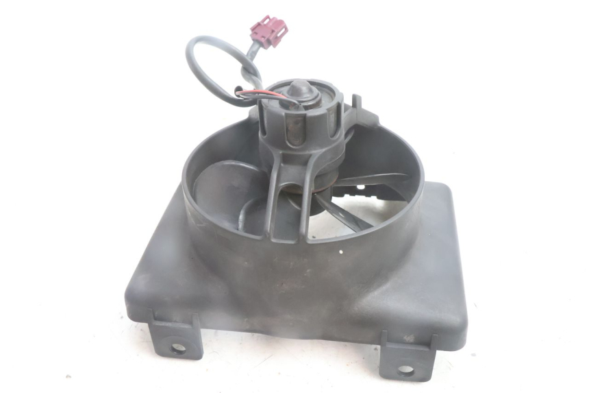 photo de VENTILADOR BMW C1 125 (2000 - 2003) - Primer plano técnico
