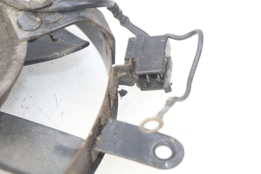 photo de VENTILADOR HONDA CBR RR FIREBLADE 900 (1992 - 1994) - Otra perspectiva