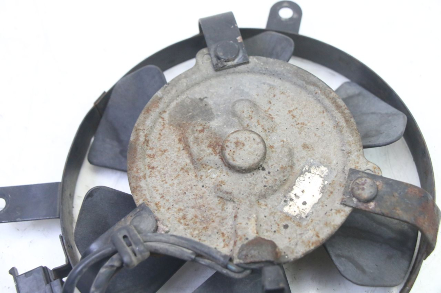 photo de VENTILADOR HONDA CBR RR FIREBLADE 900 (1992 - 1994) - Estado de la superficie y material