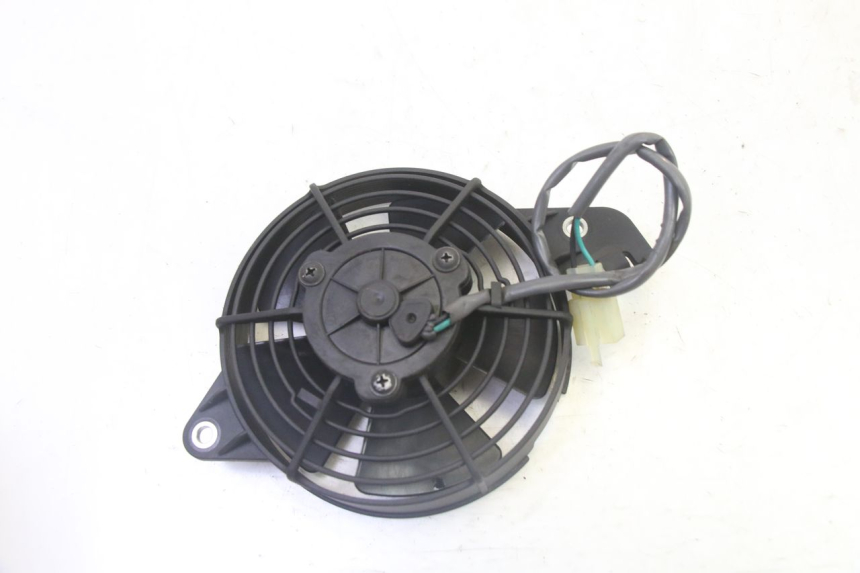 photo de VENTILADOR HONDA FES S-WING SWING ABS 125 (2007 - 2015) - Zoom estado de uso