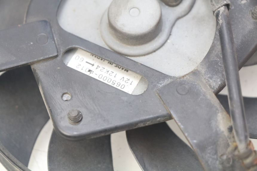 photo de VENTILADOR YAMAHA FJR ABS 1300 (2006 - 2012) - Detalle de la pieza