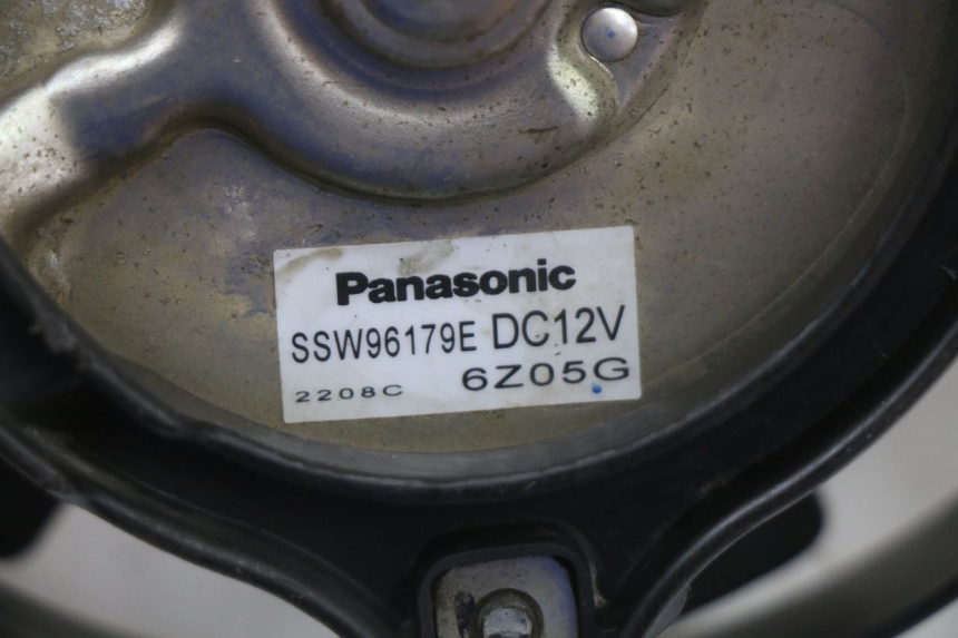 photo de VENTILADOR HONDA FJS SILVER WING SILVERWING 400 (2005 - 2008) - Otra perspectiva