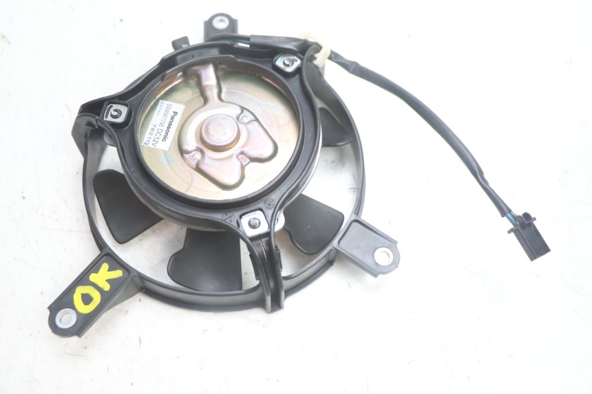 photo de VENTILADOR HONDA FJS SILVER WING SILVERWING 400 (2005 - 2008) - Otra perspectiva