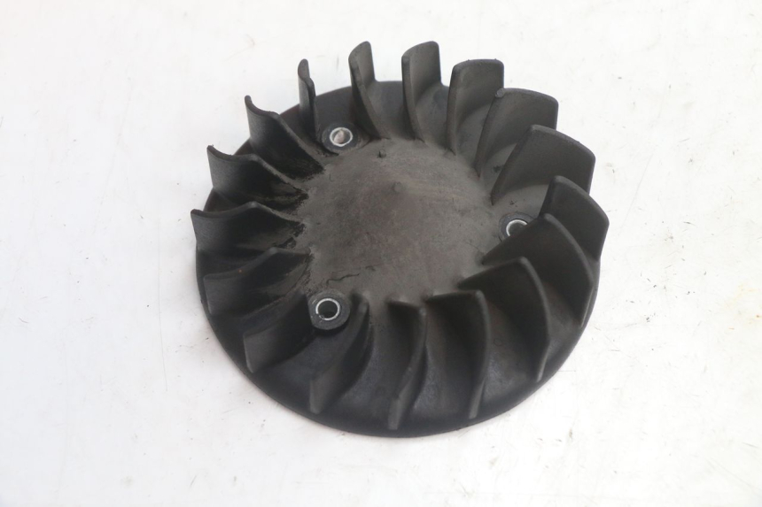 photo de VENTILADOR PIAGGIO FLY 2T 50 (2004 - 2017) - Detalle de la pieza
