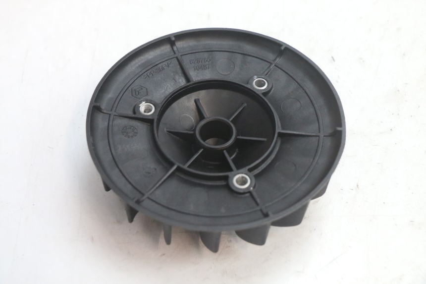 photo de VENTILADOR PIAGGIO FLY 2T 50 (2004 - 2017) - Zoom estado de uso