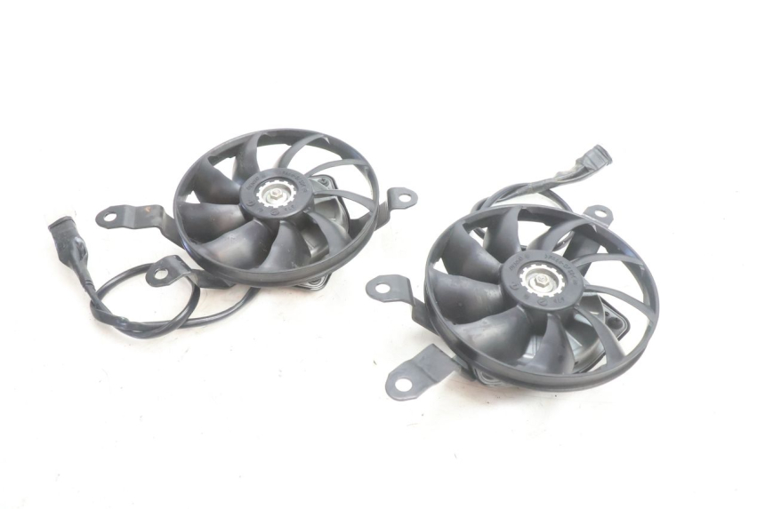 photo de VENTILADOR YAMAHA FZ8 800 (2010 - 2016) - Vista principal
