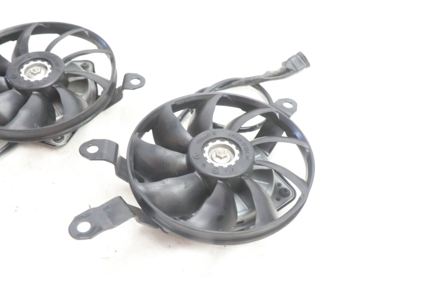photo de VENTILADOR YAMAHA FZ8 800 (2010 - 2016) - Zoom estado de uso