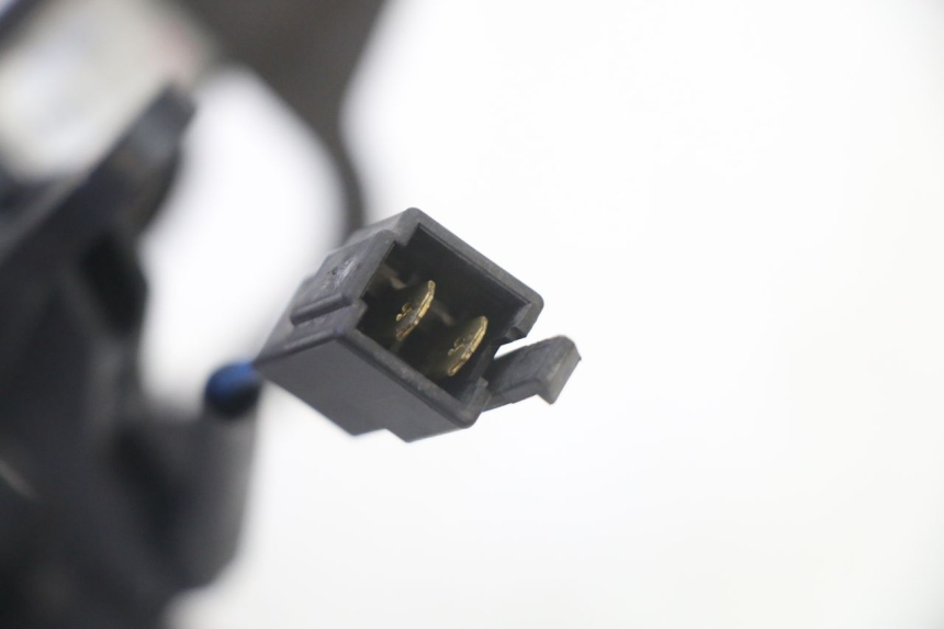 photo de VENTILADOR KYMCO GRAND DINK 125 (2008 - 2014) - Detalles de los puntos de fijación