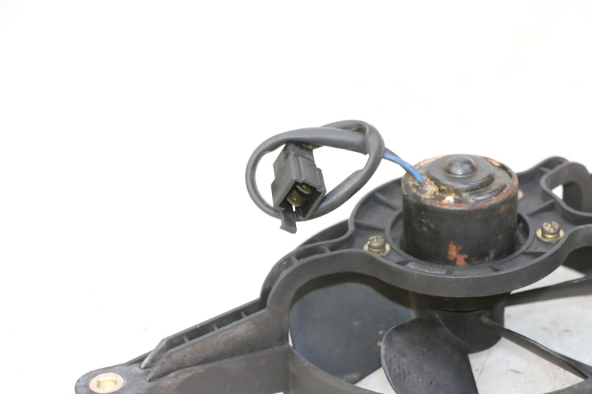 photo de VENTILADOR KYMCO GRAND DINK 125 (2002 - 2007) - Zoom estado de uso