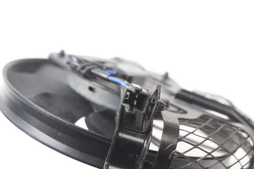 photo de VENTILADOR SUZUKI GSX-R GSXR K16 1000 (2012 - 2016) - Detalle de la pieza