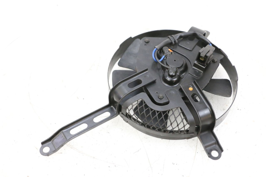 photo de VENTILADOR SUZUKI GSXR GSX-R 1000 (2003 - 2004) - Otra perspectiva