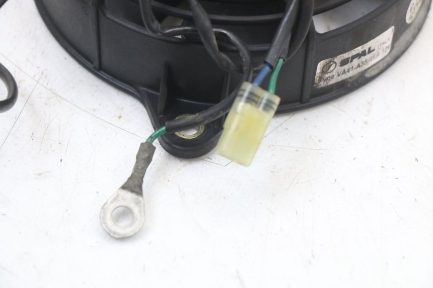 photo de VENTILADOR HONDA NES AROBASE 125 (2000 - 2003) - Detalles de los puntos de fijación