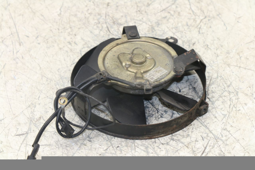 photo de VENTILADOR HONDA VFR 750 (1994 - 1997) - Detalle de la pieza