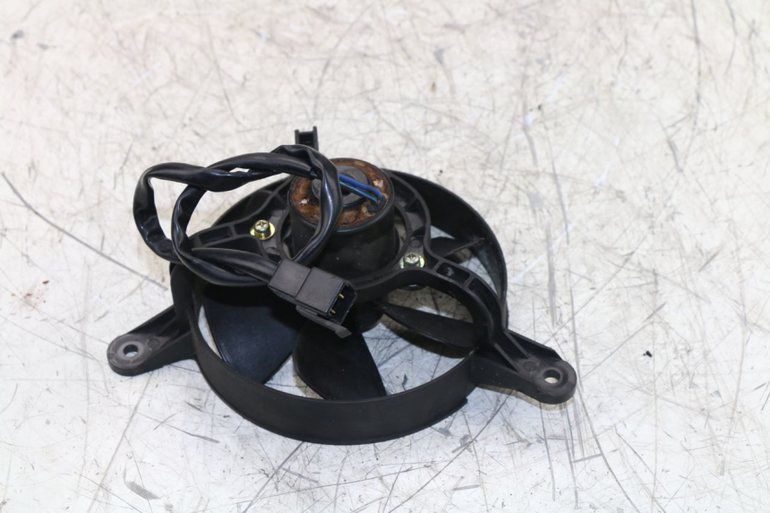 photo de VENTILADOR SYM JOYRIDE 125 (2002 - 2009) - Otra perspectiva