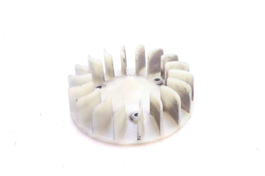 photo de VENTILADOR PEUGEOT KISBEE 2T 50 (2010 - 2017) - Detalle de la pieza