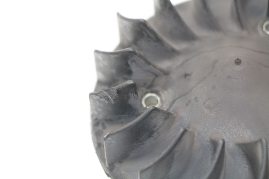 photo de VENTILADOR PIAGGIO LIBERTY 2T 50 (2009 - 2013) - Detalle de la pieza