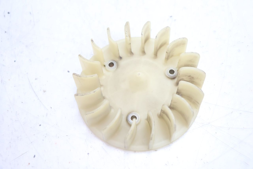 photo de VENTILADOR PEUGEOT LUDIX 50 (2005 - 2007) - Detalle de la pieza