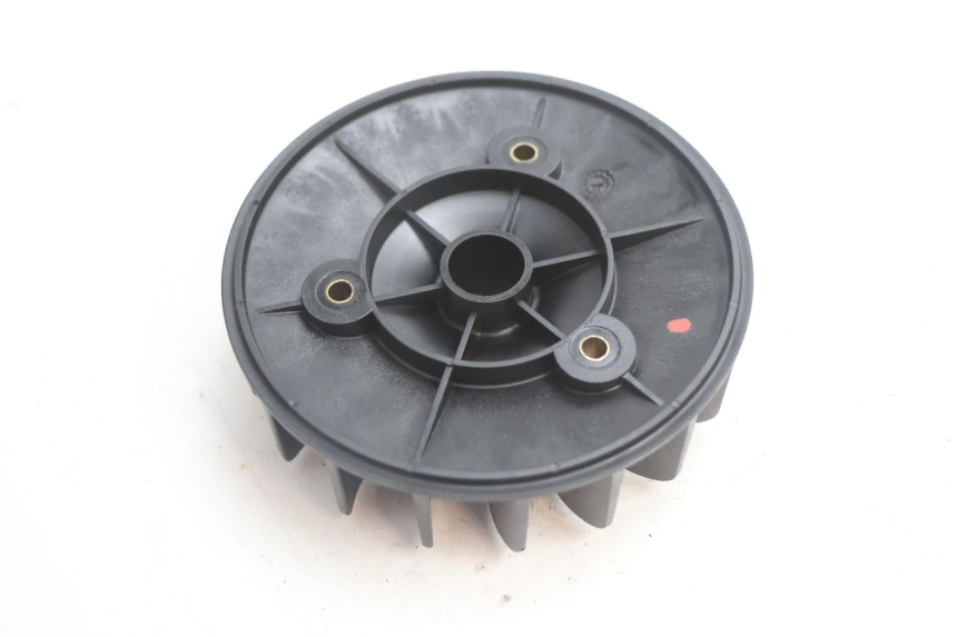 photo de VENTILADOR PEUGEOT LUDIX ONE 14P 50 (2004 - 2013) - Zoom estado de uso