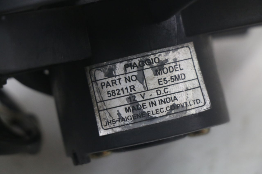 photo de VENTILADOR PIAGGIO MP3 LT 400 (2007 - 2012) - Vista general del producto