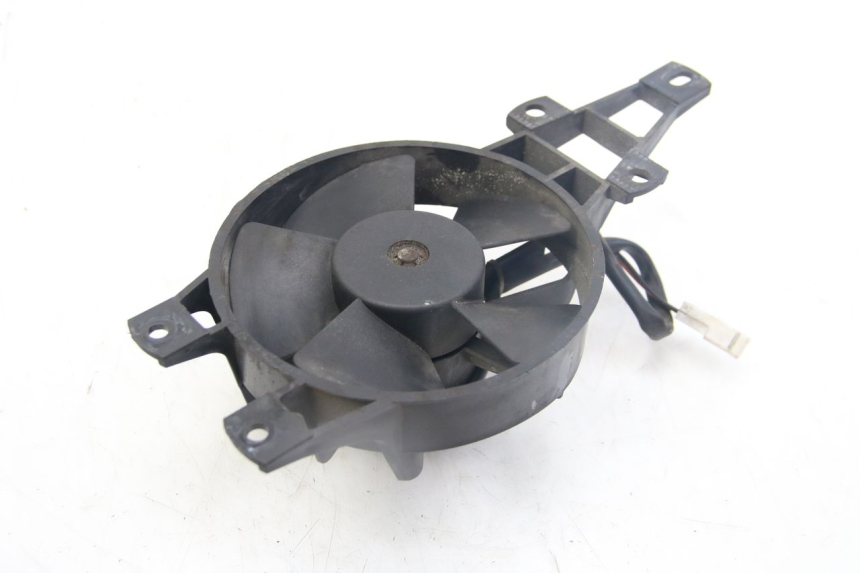 photo de VENTILADOR PIAGGIO MP3 125 (2006 - 2014) - Detalle de la pieza