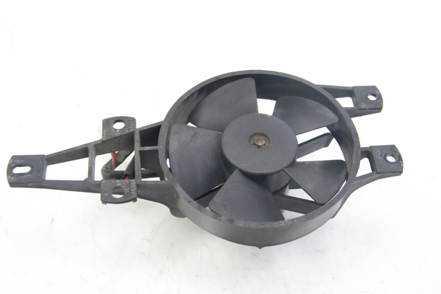 photo de VENTILADOR PIAGGIO MP3 125 (2006 - 2014) - Zoom estado de uso
