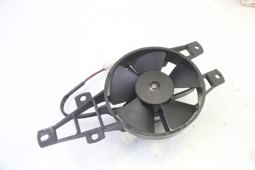 photo de VENTILADOR PIAGGIO MP3 RL 250 (2006 - 2010) - Vista principal