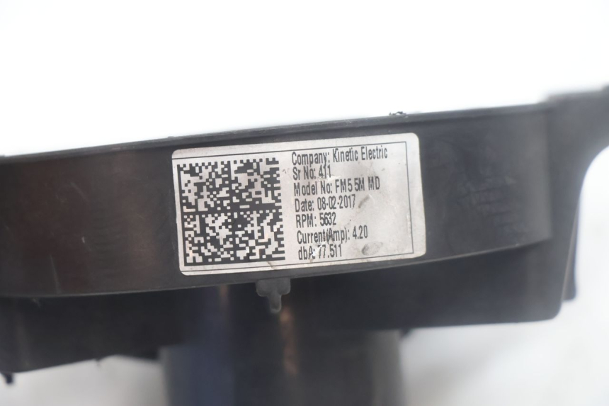 photo de VENTILADOR PIAGGIO MP3 500 (2016 - 2018) - Zoom estado de uso