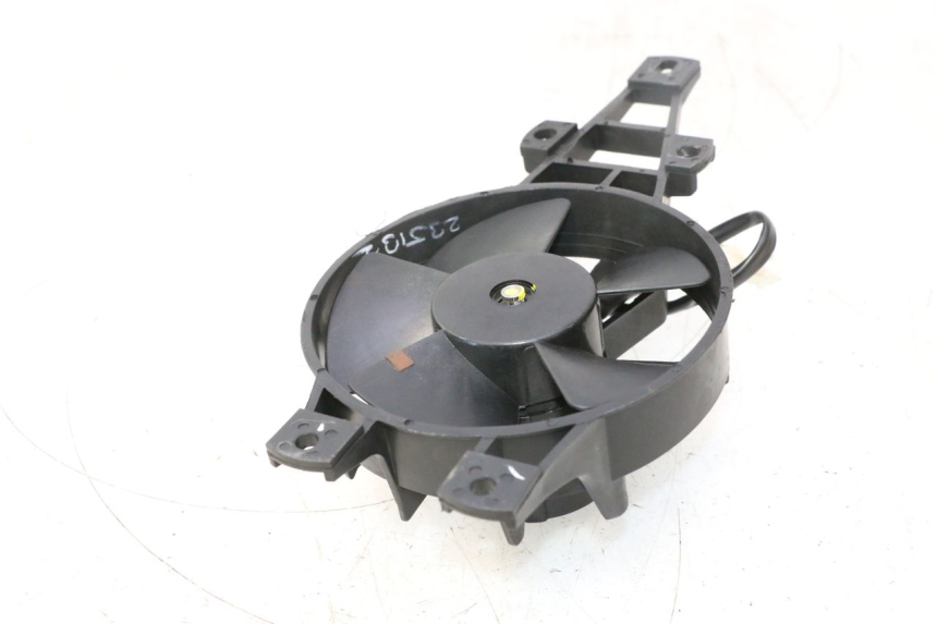 photo de VENTILADOR PIAGGIO MP3 500 (2011 - 2015) - Estado de la superficie y material
