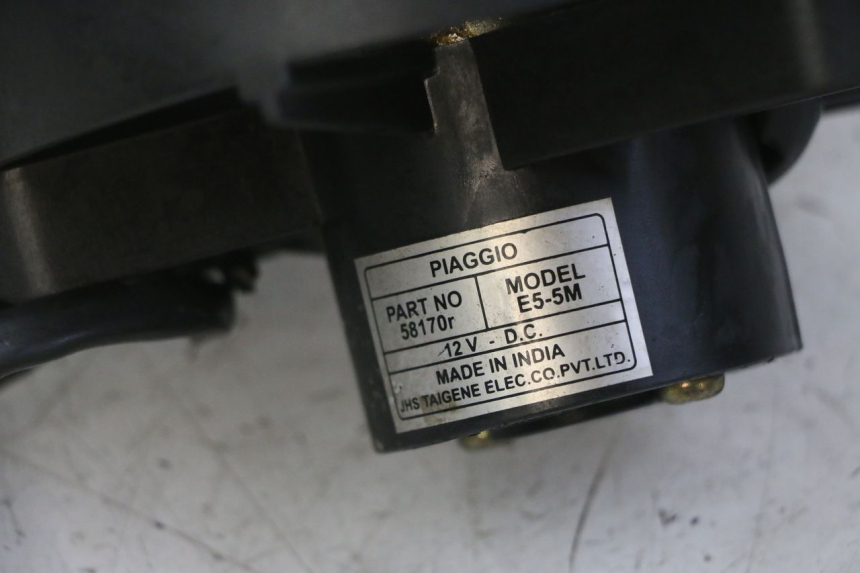 photo de VENTILADOR GILERA NEXUS 125 (2009 - 2013) - Otra perspectiva