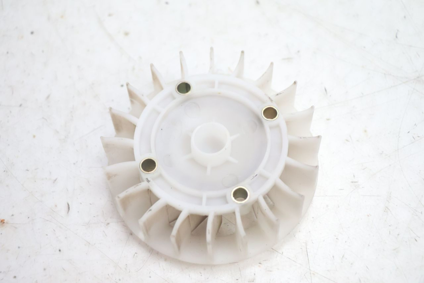 photo de VENTILADOR JM MOTORS OLDIES 4T 50 (2020 - 2026) - Otra perspectiva
