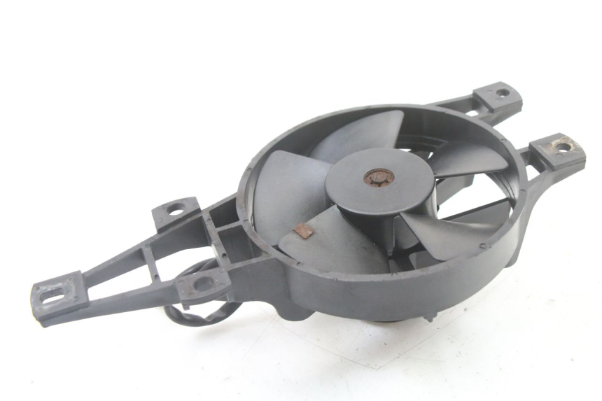 photo de VENTILADOR PIAGGIO MP3 LT 400 (2007 - 2012) - Detalle de la pieza