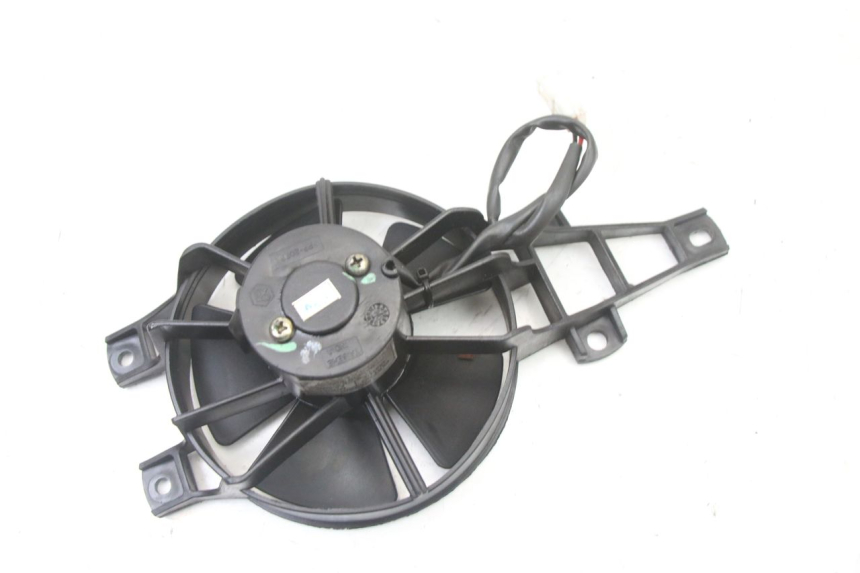 photo de VENTILADOR PIAGGIO MP3 LT 400 (2007 - 2012) - Otra perspectiva