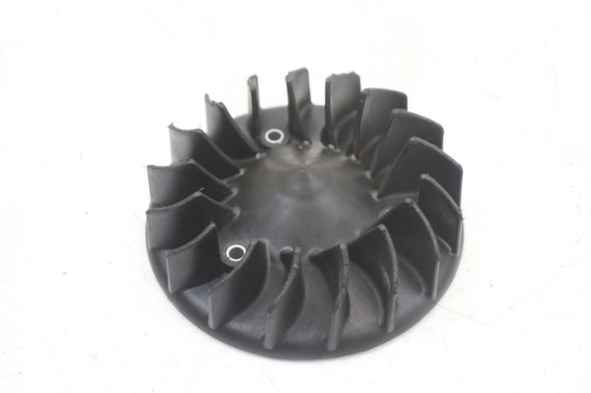 photo de VENTILADOR PIAGGIO VESPA LX 2T 50 (2005 - 2013) - Detalle de la pieza