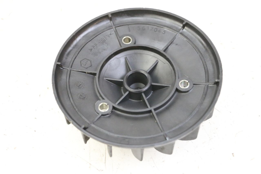 photo de VENTILADOR PIAGGIO VESPA LX 2T 50 (2005 - 2013) - Zoom estado de uso