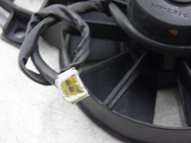 photo de VENTILADOR PIAGGIO XEVO - X EVO 125 (2010 - 2015) - Otra perspectiva