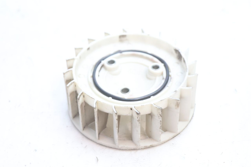 photo de VENTILADOR TNT MOTOR ROMA 12' 2T 50 (2007 - 2018) - Zoom estado de uso